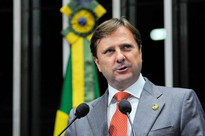 STF mantém pena de senador Acir Gurgacz, preso em regime semiaberto