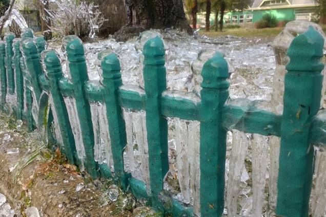 Marcando temperatura de -5.2 graus Celsius ao amanhecer do dia 18/07/2017 a cidade de São Joaquim, em Santa Catarina, proporcionou um espetáculo gelado aos turistas que lotam a cidade. Marcando temperatura de -5.2 graus Celsius ao amanhecer do dia 18/07/2017 a cidade de São Joaquim, em Santa Catarina, proporcionou um espetáculo gelado aos turistas que lotam a cidade.