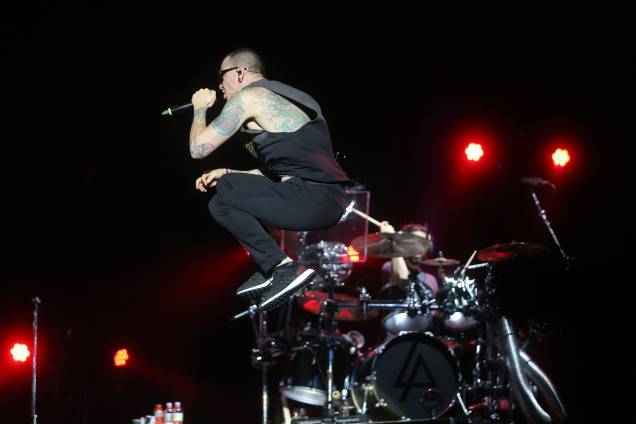 Chester Bennington - Show da banda Linkin Park no Maximus Festival 2017, realizado no Autódromo de Interlagos, na zona sul de São Paulo - 13/05/2017 Chester Bennington - Show da banda Linkin Park no Maximus Festival 2017, realizado no Autódromo de Interlagos, na zona sul de São Paulo - 13/05/2017