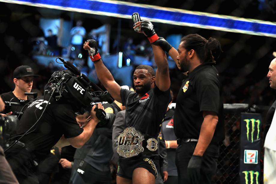 Tyron Woodley vence o brasileiro Demian Maia no UFC 214 em Anaheim (EUA) - 29/07/2017 Tyron Woodley vence o brasileiro Demian Maia no UFC 214 em Anaheim (EUA) - 29/07/2017