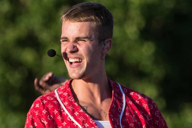 Justin Bieber se apresenta no Hyde Park, em Londres