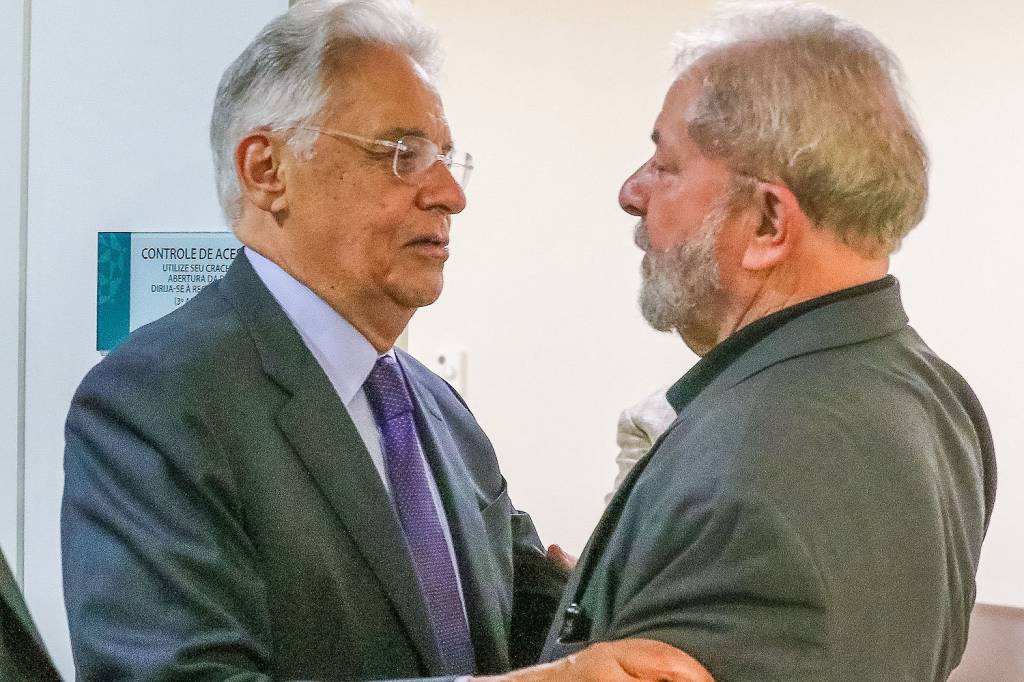 O encontro de Lula com FHC e a visita de senadores ao ex-chefe da PRF