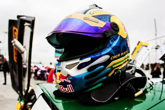 Capacete do piloto Cacá Bueno antes da corrida do Milhão da Stock Car realizada no Autódromo Internacional de Curitiba - 02/07/2017 Capacete do piloto Cacá Bueno antes da corrida do Milhão da Stock Car realizada no Autódromo Internacional de Curitiba - 02/07/2017
