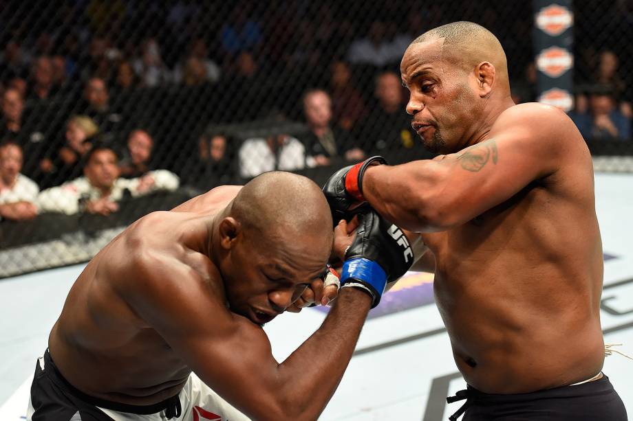 Jon Jones e Daniel Cormier no UFC 214 em Anaheim (EUA) - 29/07/2017 Jon Jones e Daniel Cormier no UFC 214 em Anaheim (EUA) - 29/07/2017