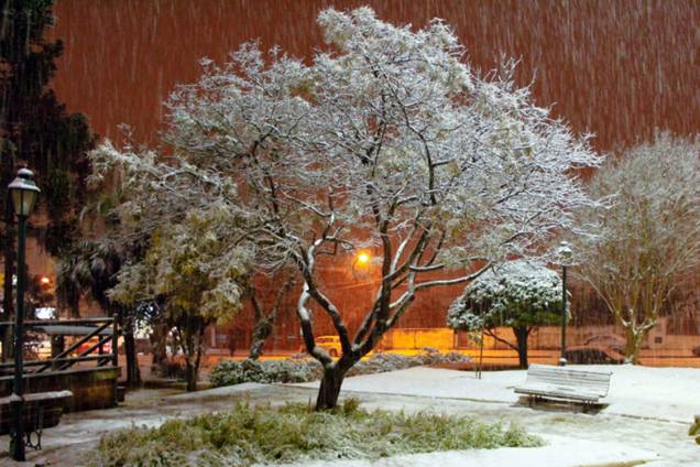Urupema registra temperatura de -6°C e amanhece coberta de neve Urupema registra temperatura de -6°C e amanhece coberta de neve