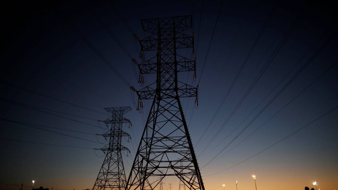 Torre de transmissão de energia elétrica - Eletrobrás