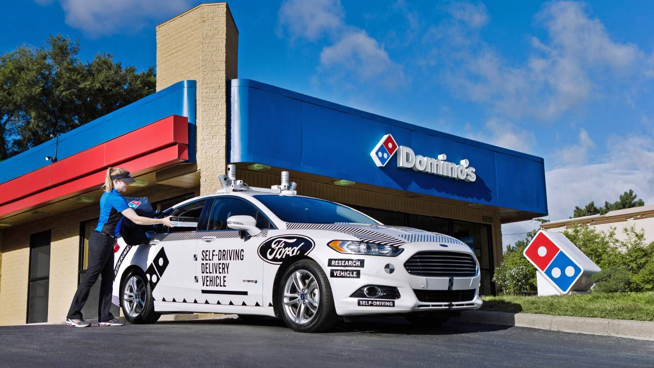 Domino's Pizza e Ford