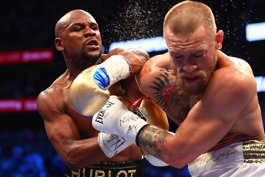 O confronto entre Floyd Mayweather e Conor McGregor, na Mobile Arena, em Las Vegas - 26/08/2017