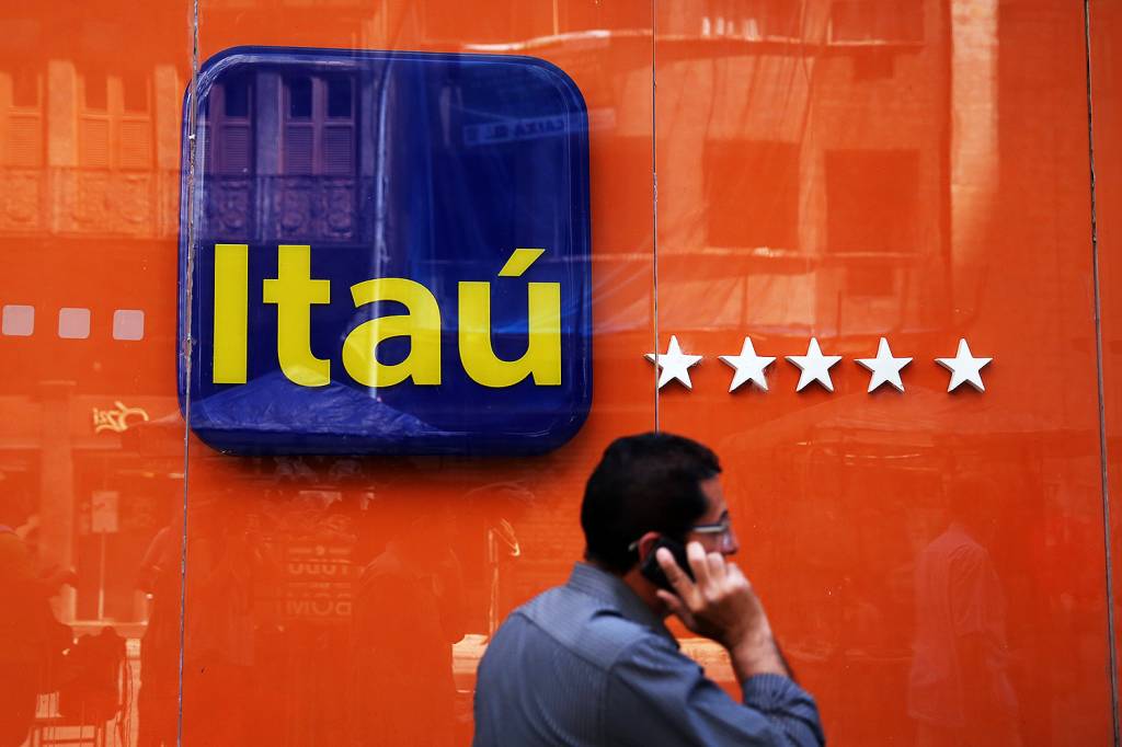 Itaú abre inscrições de processo seletivo para deficientes