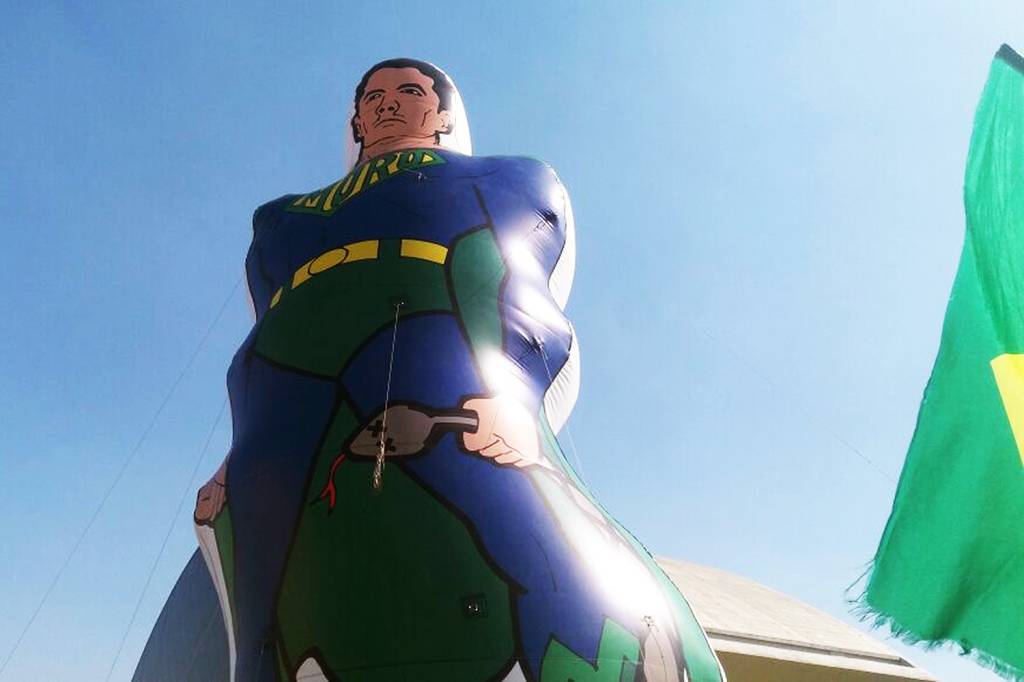 Boneco Moro