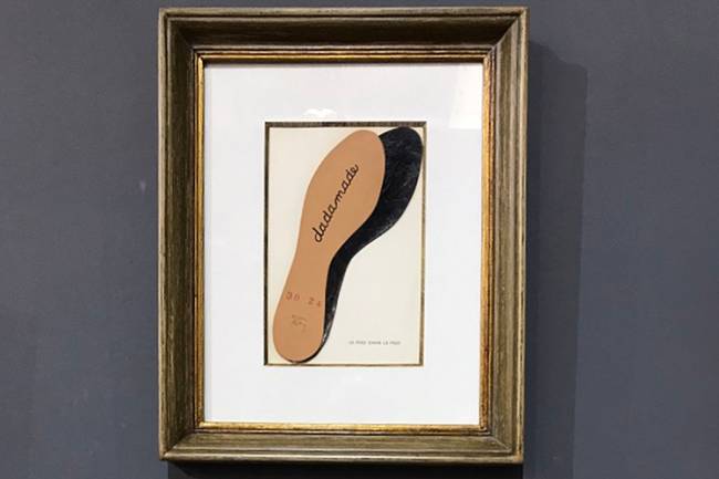 Le Pied Dans Le Pied (Dadamade), de Man Ray