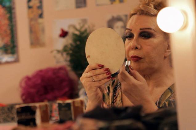 Documentário Divinas Divas com Rogéria Documentário Divinas Divas com Rogéria