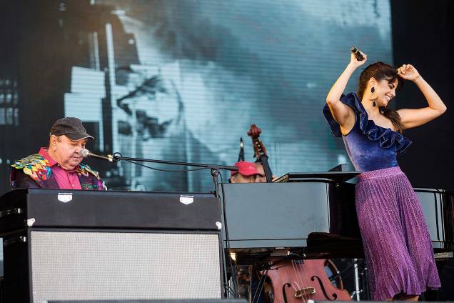 Lucy Alves, Emanuele Araújo, Tie e Mariana Aydar fazem homenagem para João Donato, no segundo dia do Rock in Rio no Parque Olímpico no Rio de Janeiro - 16/09/2017 Lucy Alves, Emanuele Araújo, Tie e Mariana Aydar fazem homenagem para João Donato, no segundo dia do Rock in Rio no Parque Olímpico no Rio de Janeiro - 16/09/2017