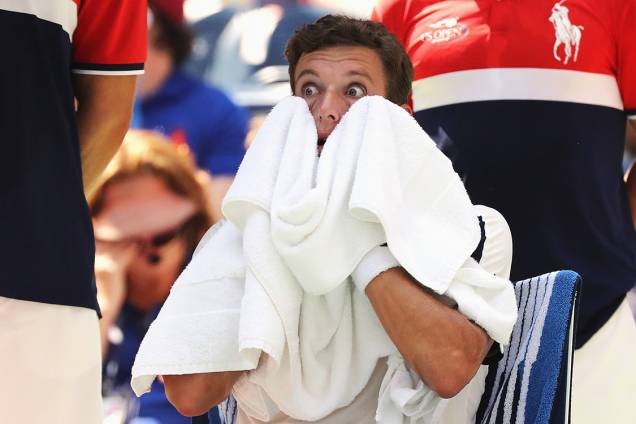 O espanhol Pablo Carreno Busta descansa durante partida contra Diego Schwartzman, da Argentina, no US Open, em Nova York O espanhol Pablo Carreno Busta descansa durante partida contra Diego Schwartzman, da Argentina, no US Open, em Nova York