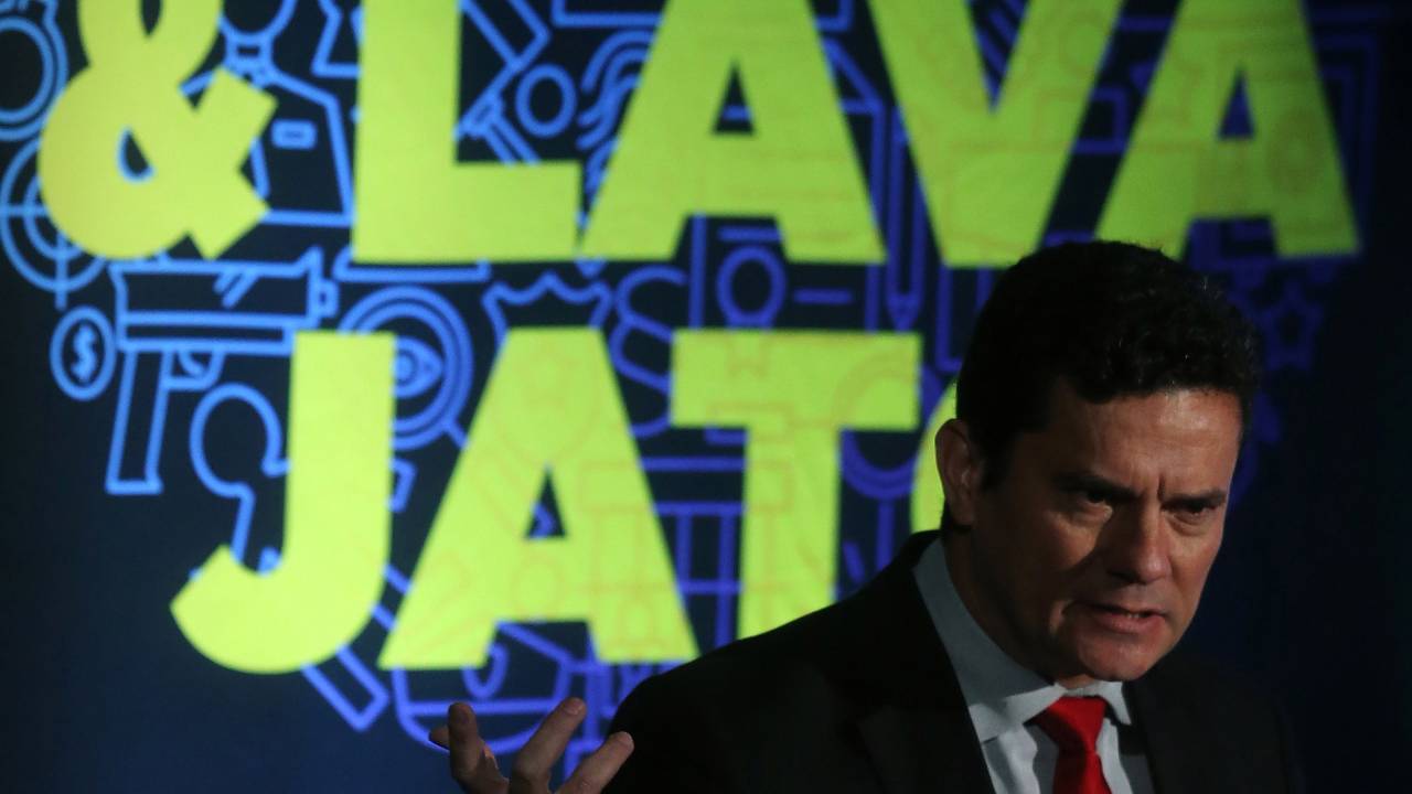 Fórum "Mãos Limpas e Lava Jato"