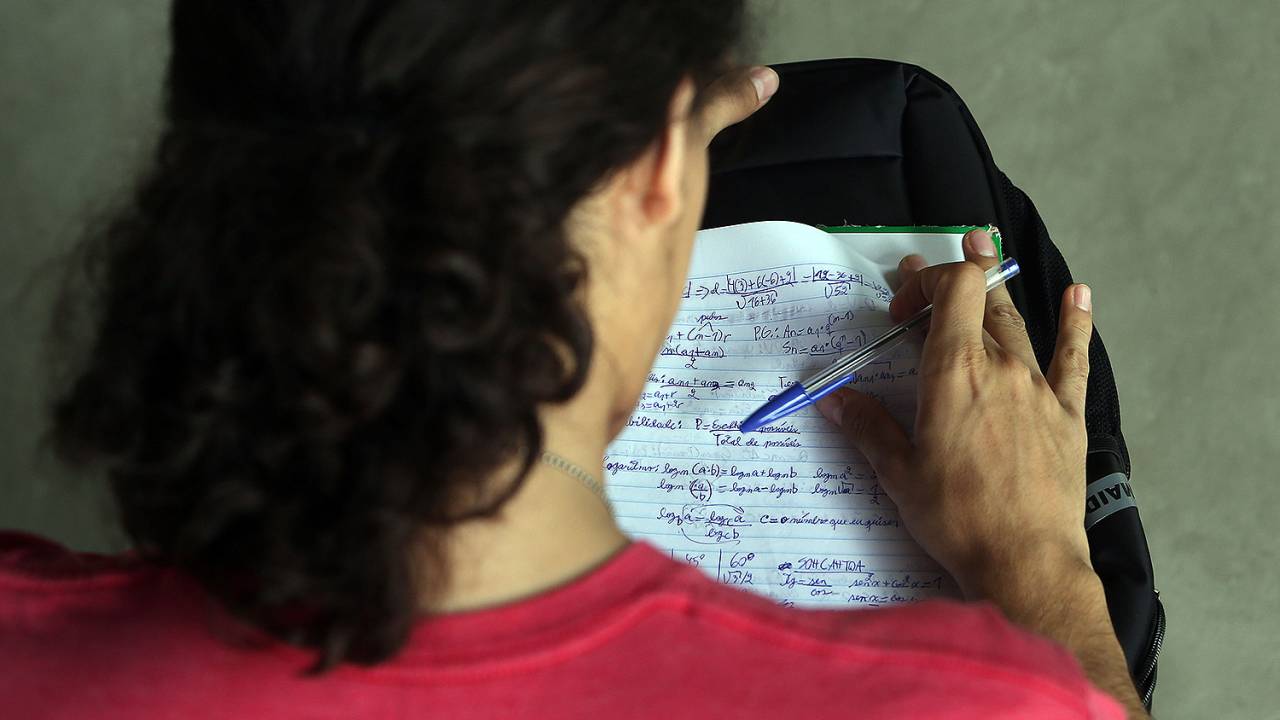 Enem - Vestibular - Universidade - Educação