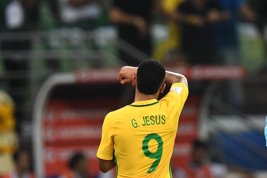 Com dois de Gabriel Jesus, Brasil vence no Allianz Parque e tira Chile da Copa 2018 - 10/10/2017