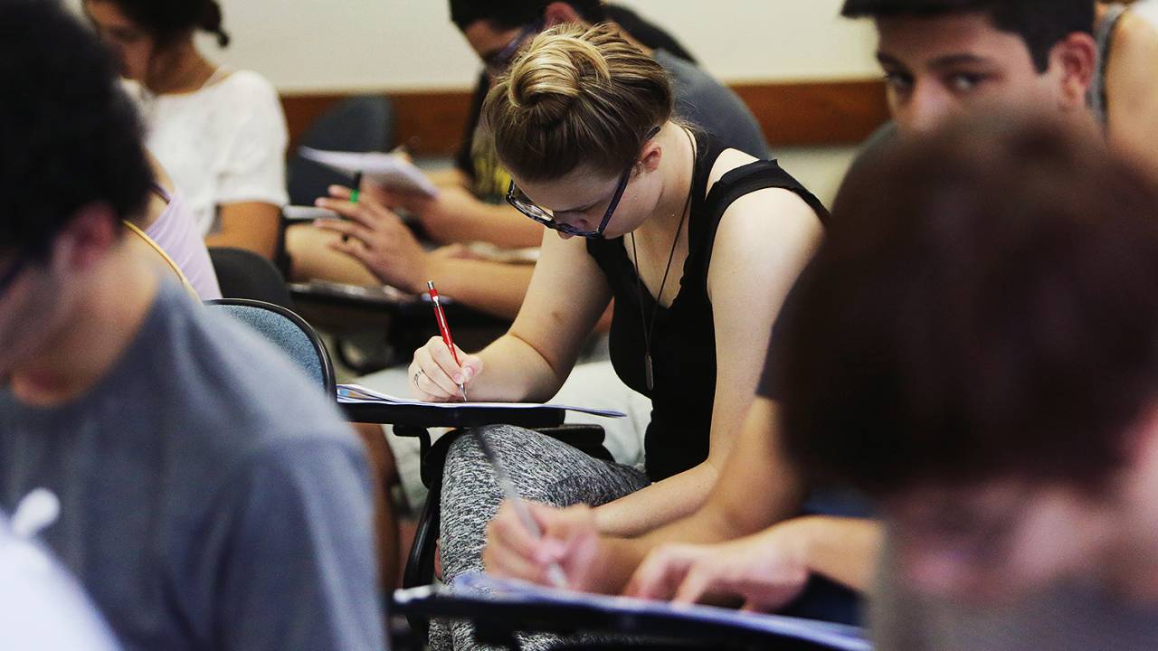 Enem - Vestibular - Universidade - Educação
