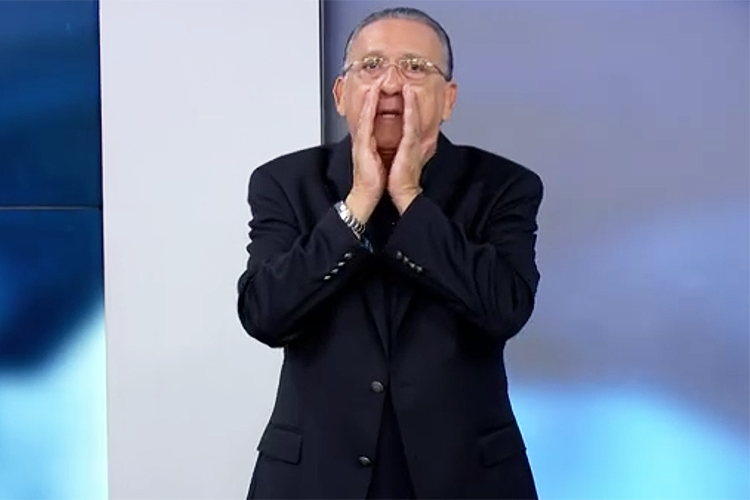O narrador esportivo Galvão Bueno apresenta o programa 'Bem, Amigos', do canal SporTV - 30/10/2017