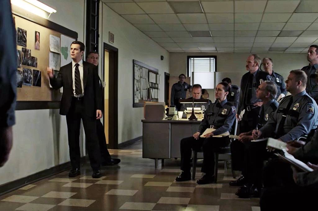 Contra a corrente – Aula sobre técnicas psicológicas para policiais: coisa de “rapazes desencaminhados”