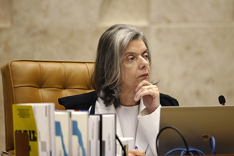 Ministra Cármen Lúcia