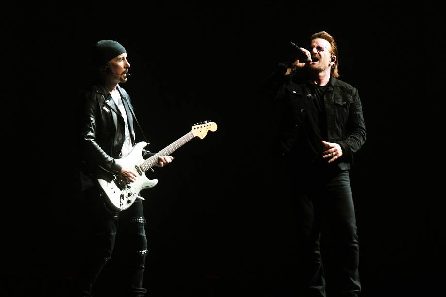 A banda irlandesa U2 se apresenta no estádio do Morumbi, em São Paulo, como parte da turnê em que celebra os 30 anos do disco "The Joshua Tree" - 19/10/2017 A banda irlandesa U2 se apresenta no estádio do Morumbi, em São Paulo, como parte da turnê em que celebra os 30 anos do disco "The Joshua Tree" - 19/10/2017