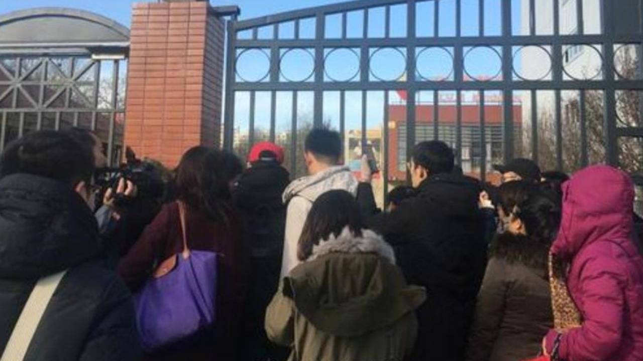Abuso sexual em escola na China
