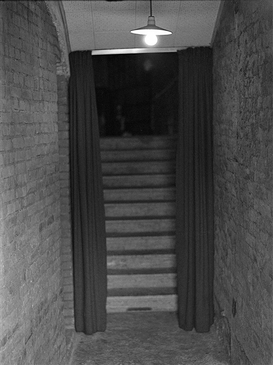 Acesso lateral å platéia (1968) Acesso lateral å platéia (1968)