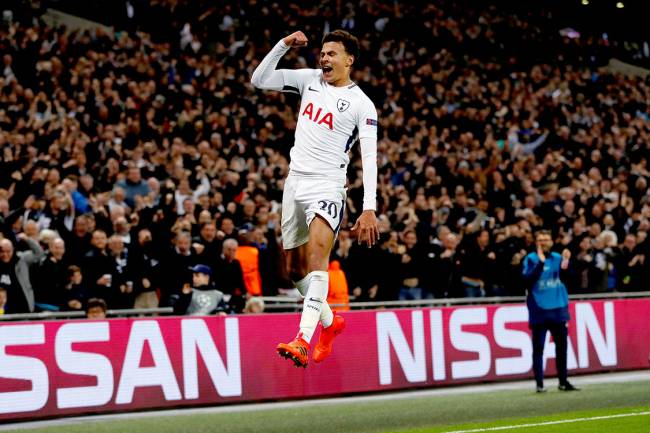 Dele Alli, do Tottenham, comemora seu gol contra o Real Madrid, pela Liga dos Campeões, em Londres