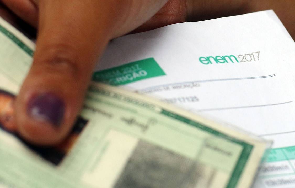 Estudantes se preparam para prova do ENEM 2017
