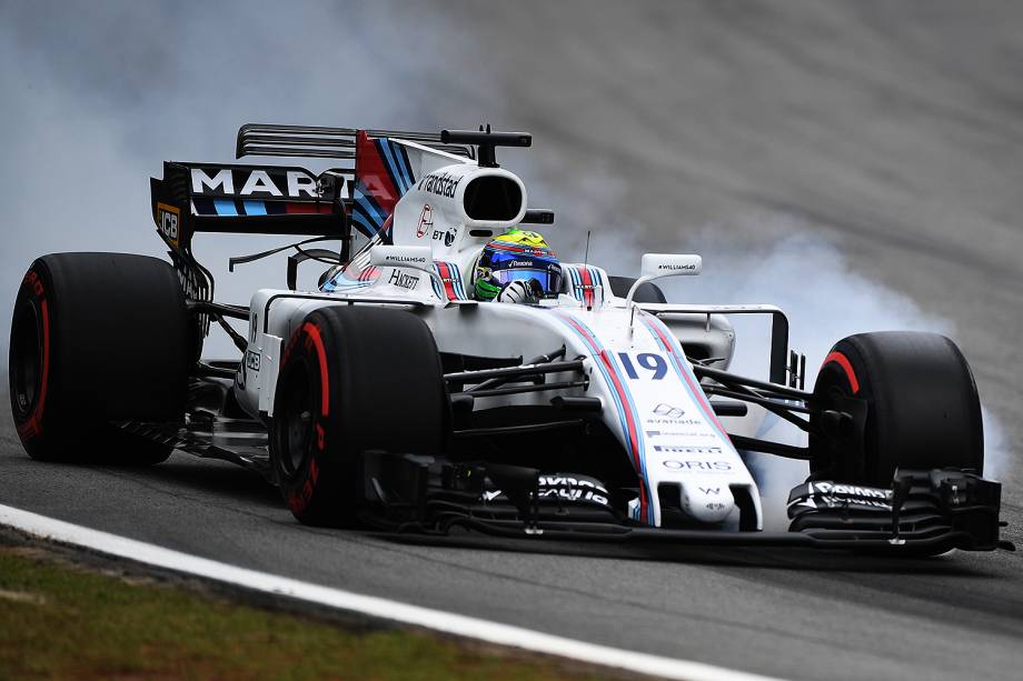 O piloto Felipe Massa, da Williams, durante segundo dia de treino livre para o Grande Prêmio do Brasil, no Autódromo de Interlagos - 11/11/2017