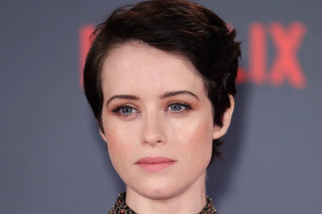 “The Crown” Season 2 World Premiere – Red Carpet Arrivals