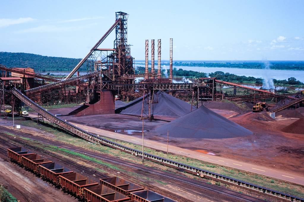Minério de ferro dispara e tem a maior alta em cinco meses