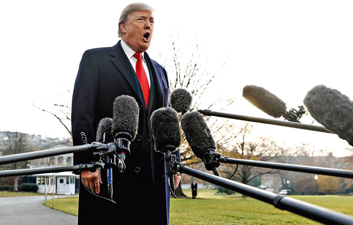 Bravatas - Com um simples tuíte, Trump pode ter dado munição aos que o acusam de obstruir a Justiça no escândalo do Russiagate