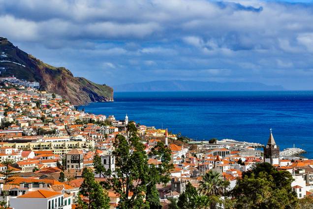 Vista panorâmica do Funchal, Madeira, Portugal Vista panorâmica do Funchal, Madeira, Portugal