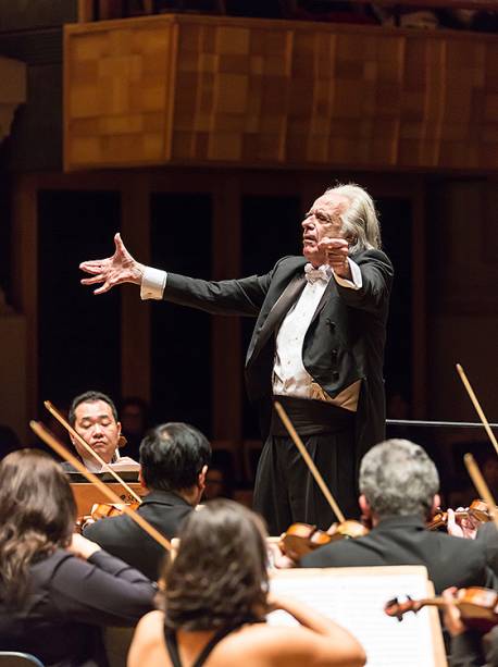 Filarmônica Bachiana - O maestro João Carlos Martins