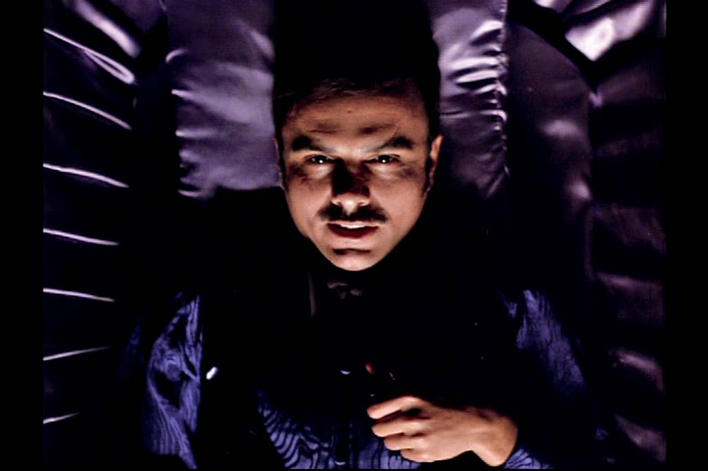 ‘Contos da Cripta’: terror e humor negro