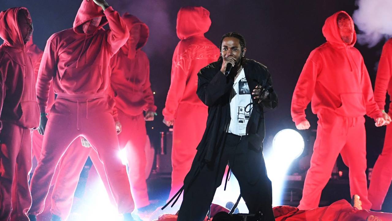 Kendrick Lamar se apresenta no Grammy 2018