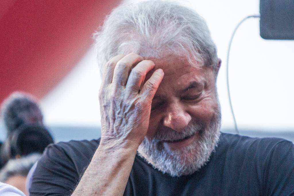 A República dos revolucionários de galinheiro