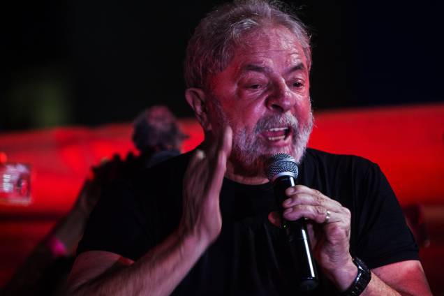 Lula discursa na Praça da República, no Centro de São Paulo, em 24 de janeiro. Lula discursa na Praça da República, no Centro de São Paulo, em 24 de janeiro.