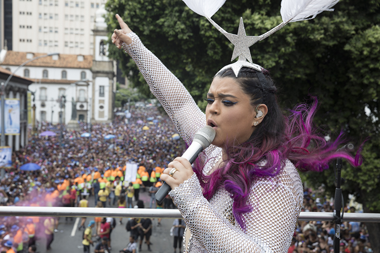 Preta Gil agita multidão durante desfile do 'Bloco da Preta', no Rio de Janeiro (RJ) - 04/02/2018