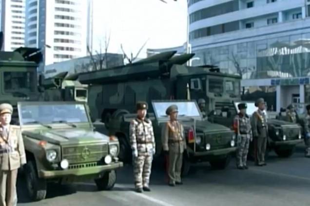 O desfile militar é uma clara demonstração de força apenas um dia antes do início dos Jogos Olímpicos de Inverno de Pyeongchang na Coreia do Sul - 08/02/2018 O desfile militar é uma clara demonstração de força apenas um dia antes do início dos Jogos Olímpicos de Inverno de Pyeongchang na Coreia do Sul - 08/02/2018