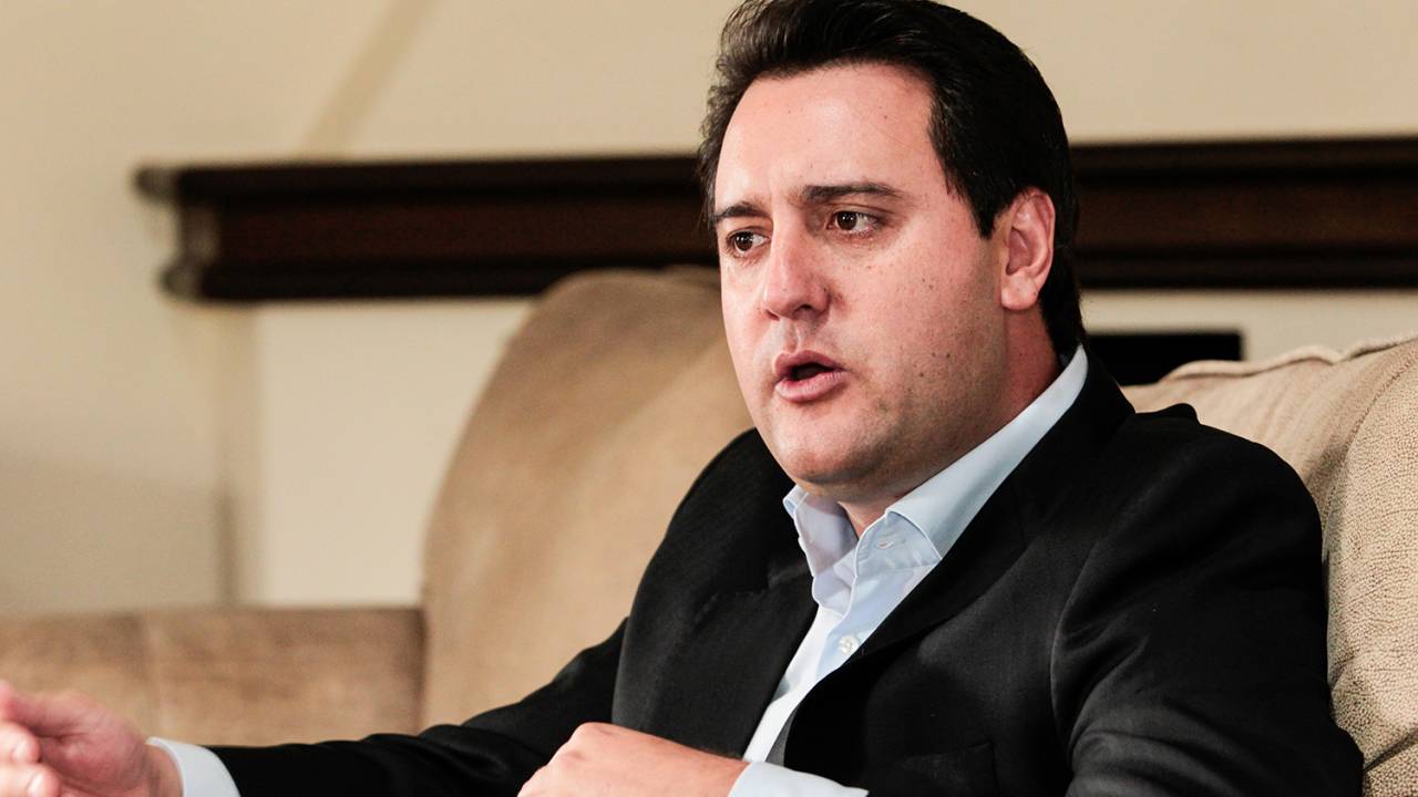 O deputado estadual e empresário Ratinho Jr. fala sobre sua candidatura ao governo do Estado do Paraná - 20/02/2018