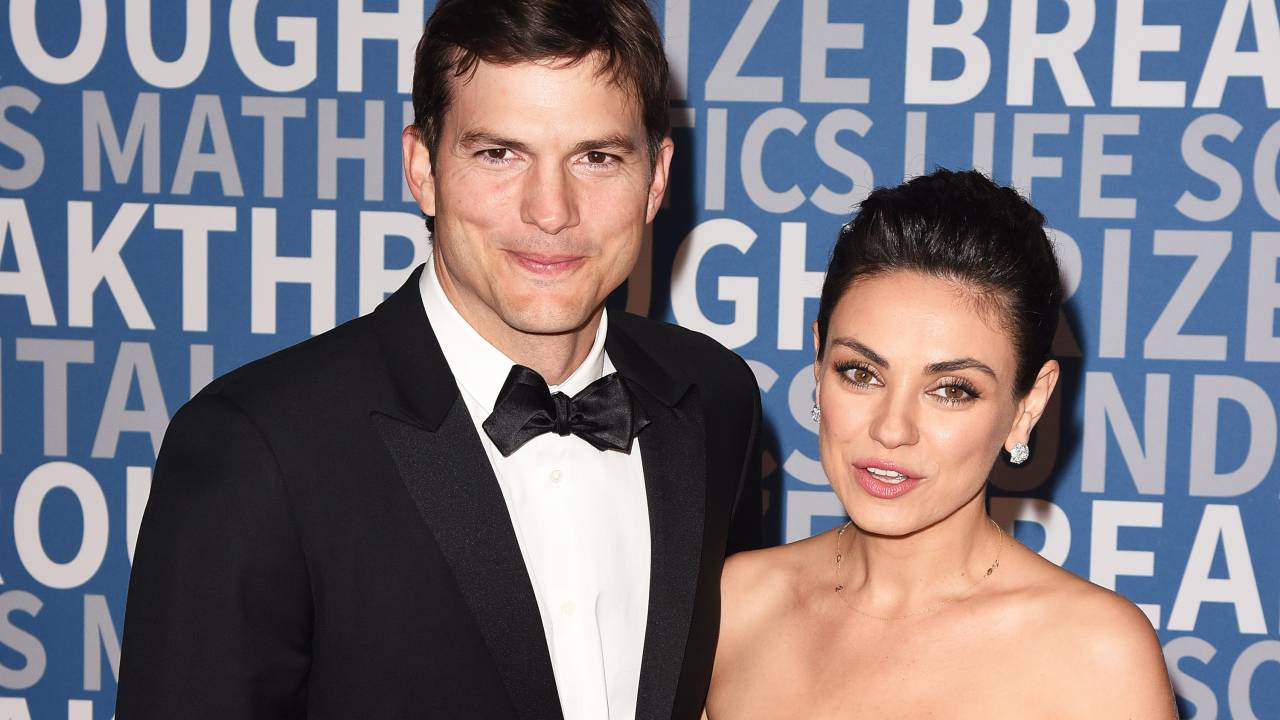 Os atores Ashton Kutcher e Mila Kunis durante evento na cidade de Mountain View, localizada no estado americano da Califórnia - 03/12/2017