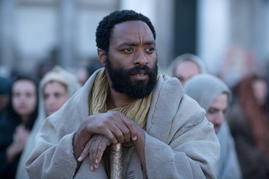 Pedro (Chiwetel Ejiofor), em cena do filme 'Maria Madalena'