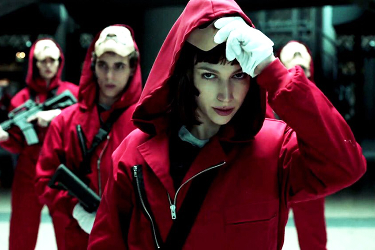 Atriz revela bastidores de La Casa de Papel: “Difícil gravar com máscaras”