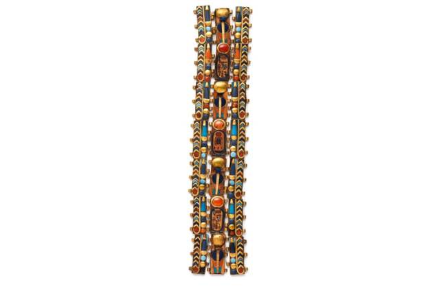 Objetos encontrados na tumba de Tutankhamun usados na exposição King Tut: Tesouros do faraó dourado Objetos encontrados na tumba de Tutankhamun usados na exposição King Tut: Tesouros do faraó dourado