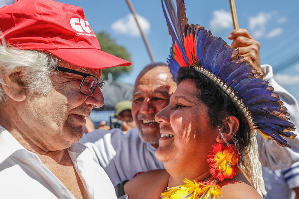 39754290630_551899eb29_o Prêmio Nobel da Paz Adolfo Pérez Esquivel visita acampamento pela libertação do ex-presidente Lula, em Curitiba