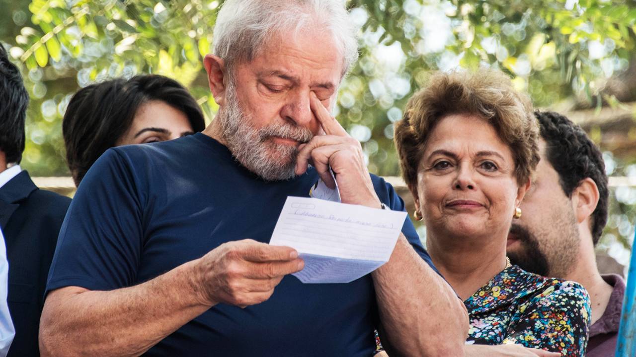 O ex-presidente Lula participa de missa em homenagem à Marisa Letícia, no Sindicato dos Metalúrgicos do ABC, em São Bernardo do Campo (SP) - 07/04/2018