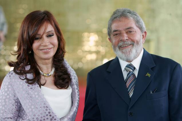 Senadora e Primeira dama Cristina Kirchner visitas o Palácio do Planalto com o Presidente do Brasil Luiz Inácio Lula da Silva em Brasilia - 03/10/2007 Senadora e Primeira dama Cristina Kirchner visitas o Palácio do Planalto com o Presidente do Brasil Luiz Inácio Lula da Silva em Brasilia - 03/10/2007